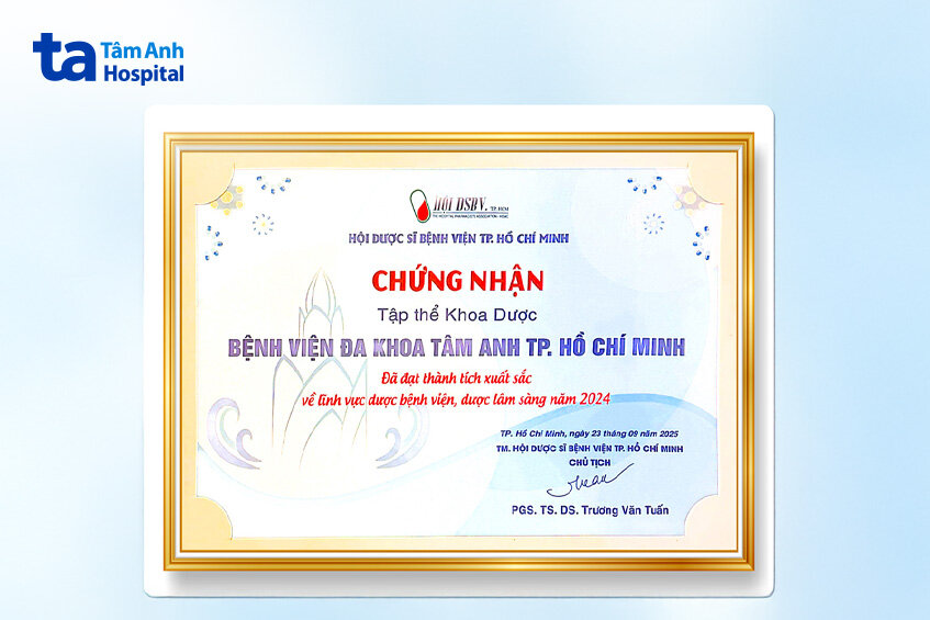 chứng nhận đạt thành tích xuất sắc lĩnh vực dược