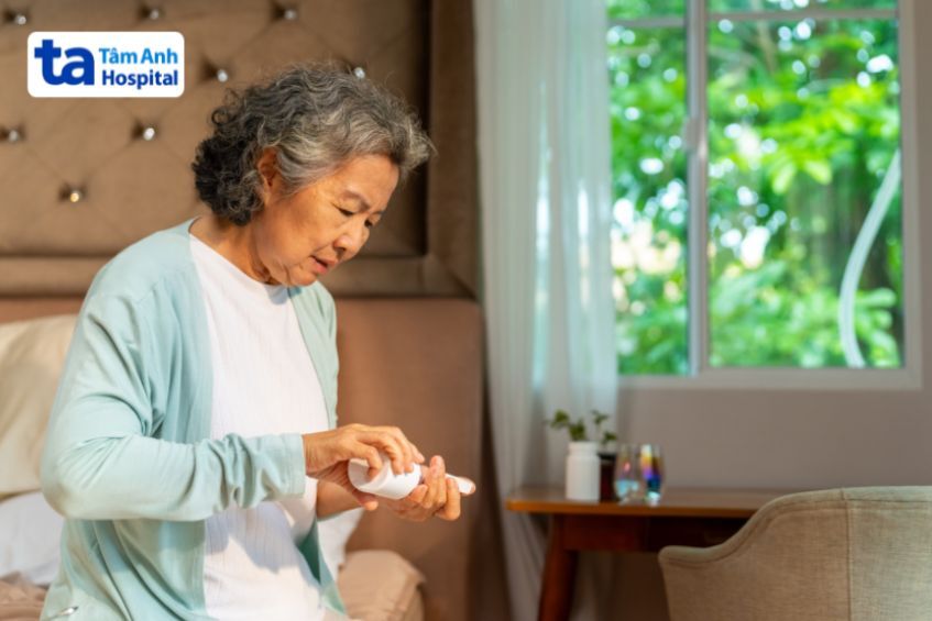 Dùng thuốc sai cách gây tăng huyết áp ở người rối loạn tiền đình