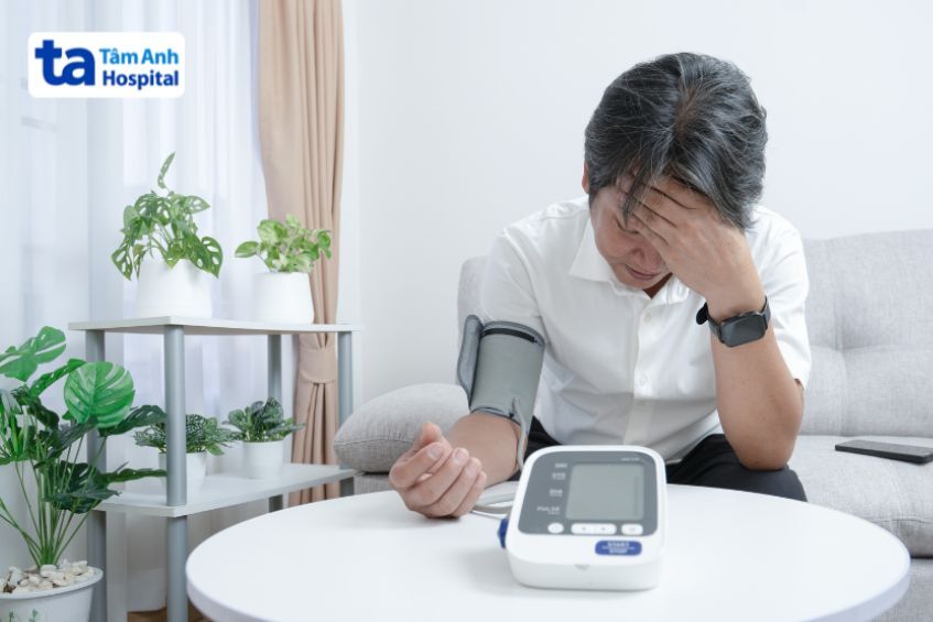 Mối liên hệ giữa rối loạn tiền đình và huyết áp