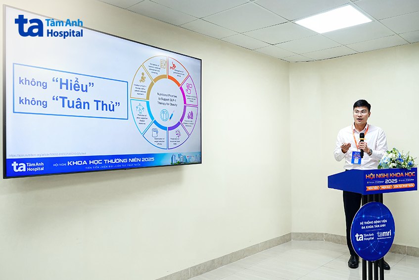 bác sĩ trần quyền an nhấn mạnh đến vai trò của dinh dưỡng