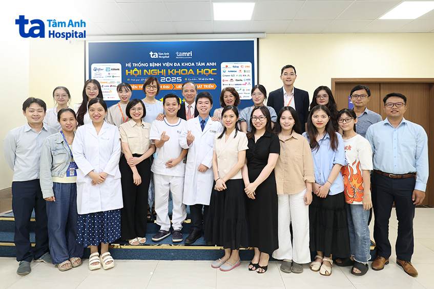 chuyên đề nhãn khoa là cơ hội giao lưu học hỏi