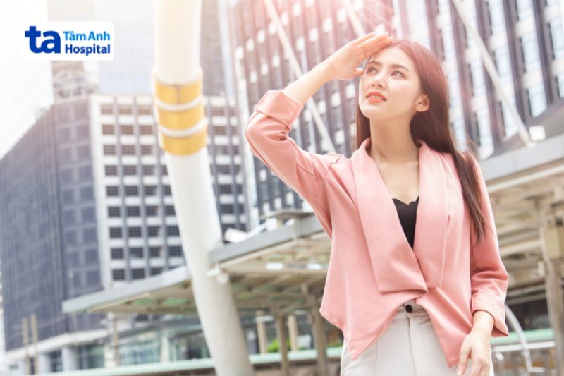 hạn chế ra ánh nắng sau điều trị da bằng laser