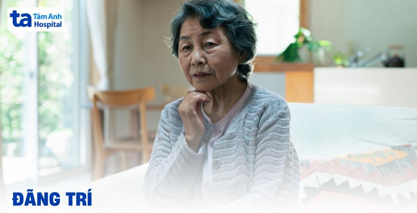Chứng đãng trí là gì? Nguyên nhân, triệu chứng và cách khắc phục