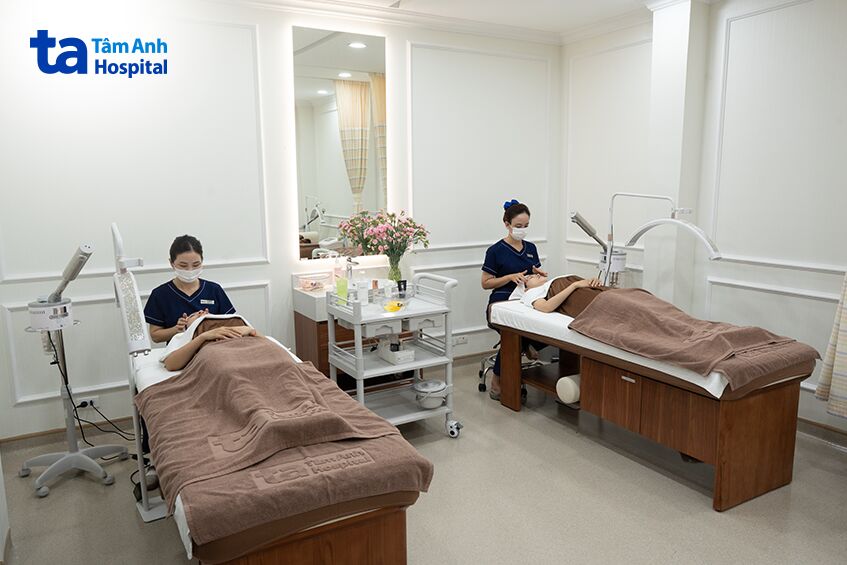 Phòng Khám Da Liễu Hà Nội Nào Tốt Và Uy Tín? Chi Phí Minh Bạch? Dịch Vụ Chăm Sóc Da Chuyên Sâu Tại Tâm Anh Hà Nội
