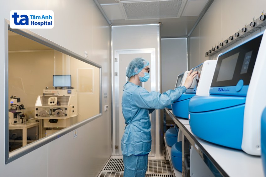 Hệ thống “lab-trong-lab” tại IVF Tâm Anh TP.HCM tăng tỷ lệ nuôi cấy phôi thành công vừa đạt kỷ lục Việt Nam và châu Á