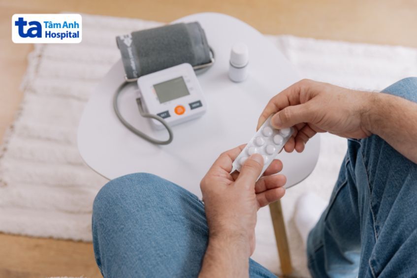 Bị Hở Van Tim Sống Được Bao Lâu? Làm Sao Để Kéo Dài Tuổi Thọ Hơn? Kiểm Soát Tăng Huyết Áp Giúp Giảm Áp Lực Lên Tim