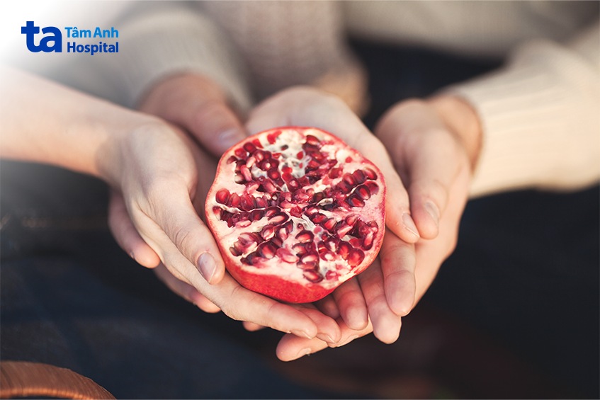 Vô sinh do ăn lựu hoặc hạt được xem là hiểu lầm của nhiều người
