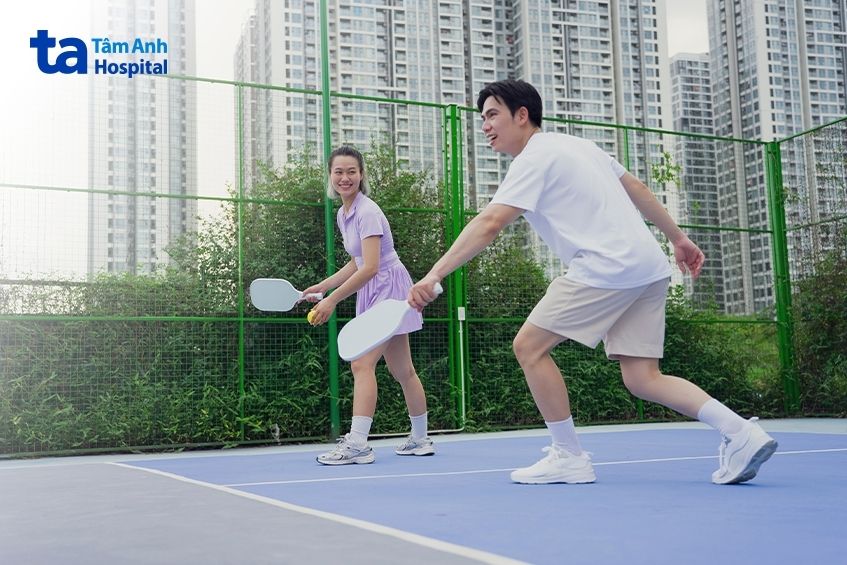 bong gân do thể thao