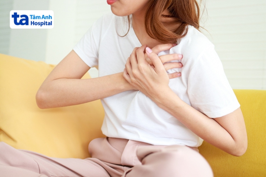 cường giáp có thể gây nhiều biến chứng nguy hiểm