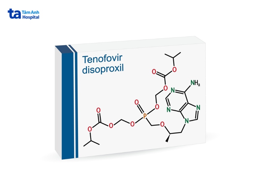 Hộp thuốc Tenofovir disoproxil với cấu trúc hóa học minh họa rõ nét
