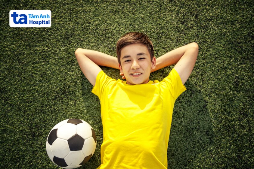 luyện tập và dinh dưỡng hợp lí giúp tăng chiều cao