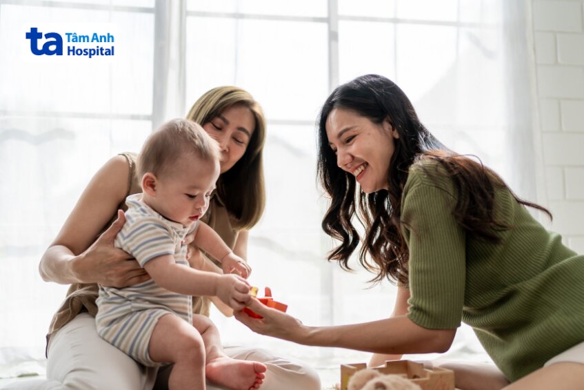 nhận nuôi con hợp pháp để làm cha mẹ