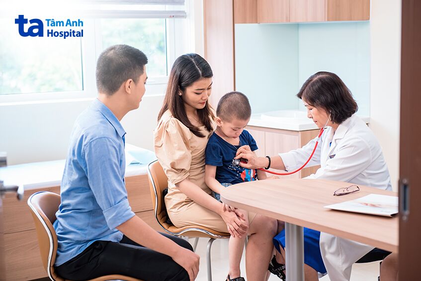 Nhiều phụ huynh chọn Tâm Anh là địa chỉ thăm khám các vấn đề hô hấp cho bé tại khu vực Hà Nội