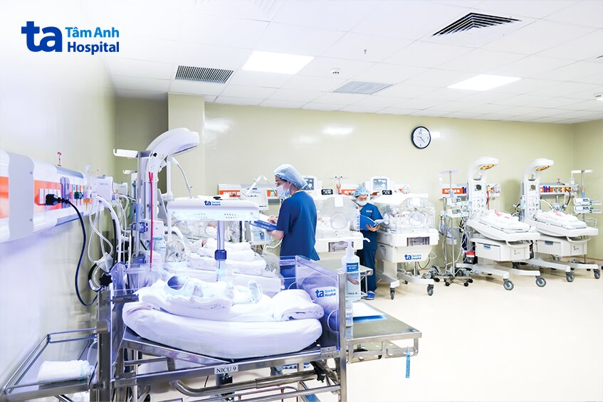 phác đồ giờ vàng và mô hình chăm sóc trẻ sinh non