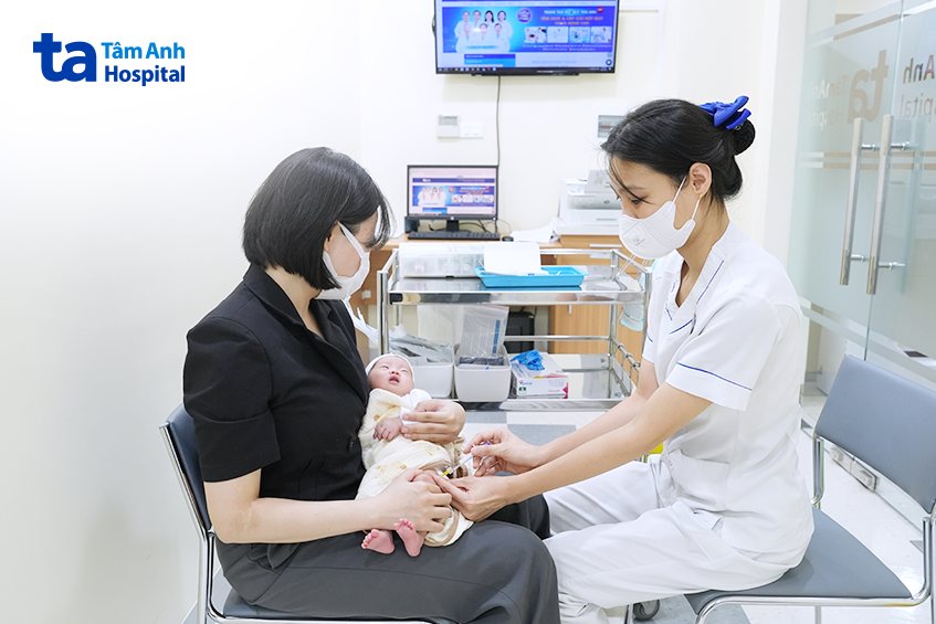 tâm anh triển khai tiêm kháng thể đơn dòng rsv