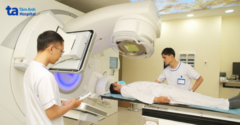 tia bức xạ được áp dụng vào điều trị