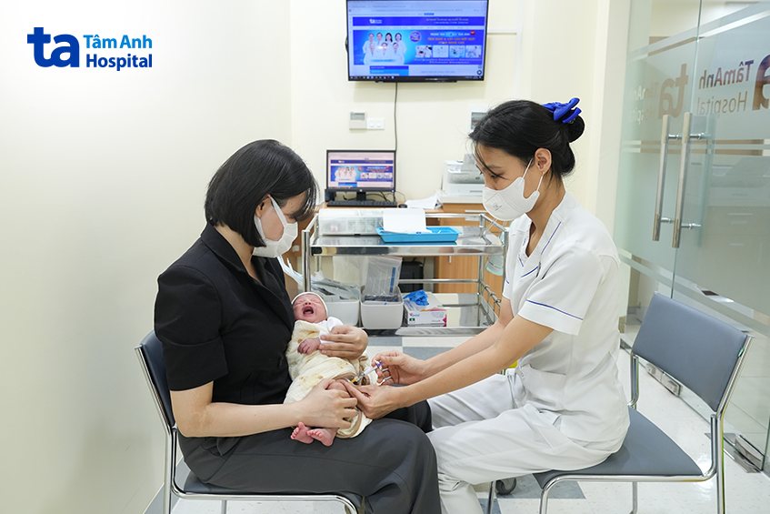 tiêm phòng rsv giúp giảm nguy cơ nhiễm bệnh