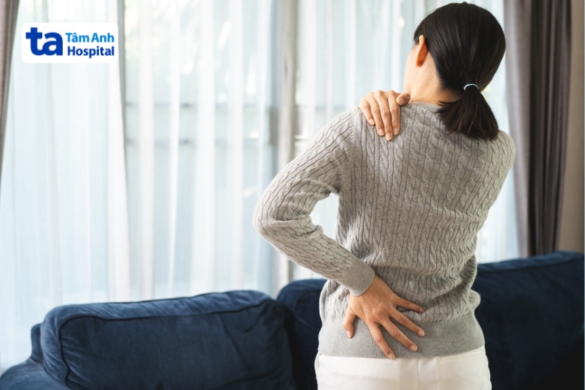 ung thư tuyến giáp di căn xương thường có triệu chứng đau âm ỉ