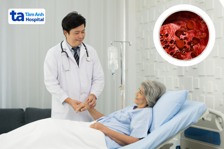 bác sĩ thăm bệnh nhân