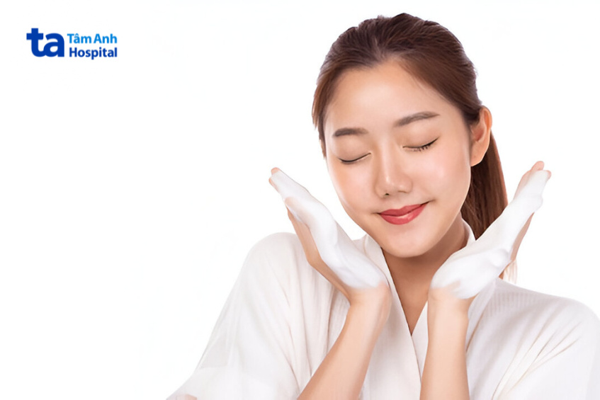 bảo vệ da mặt sau peel tca