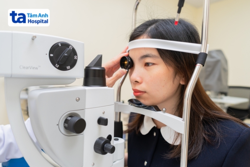 Cách phòng ngừa viễn loạn thị ở trẻ em