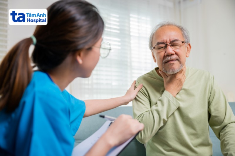 sưng hạch cổ do bạch hầu