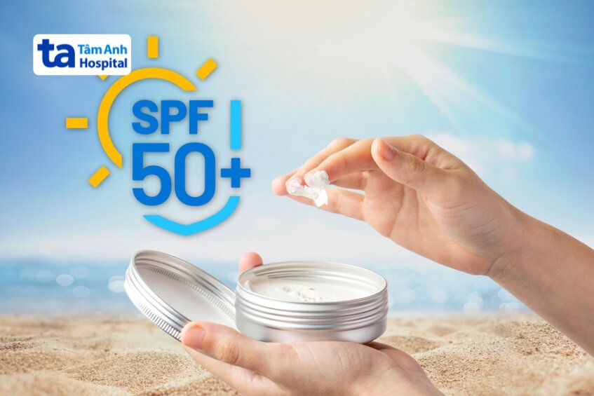 dùng kem chống nắng bảo vệ da