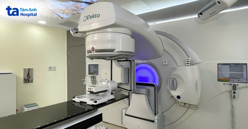 hệ thống máy xạ trị gia tốc tuyến tính versa hd