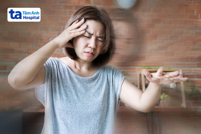 hoa mắt chóng mặt do thiếu máu