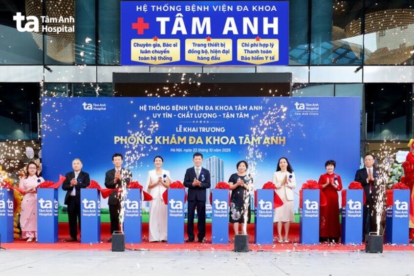 khai trương siêu phòng khám cầu giấy