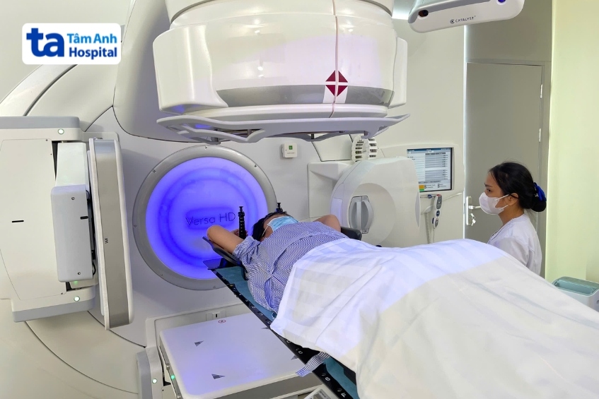 kỹ thuật viên khoa xạ trị, trung tâm ung bướu, bệnh viện đa khoa tâm anh