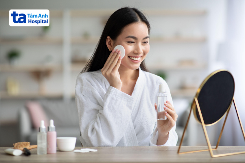 lựa chọn toner chứa các thành phần da đang cần