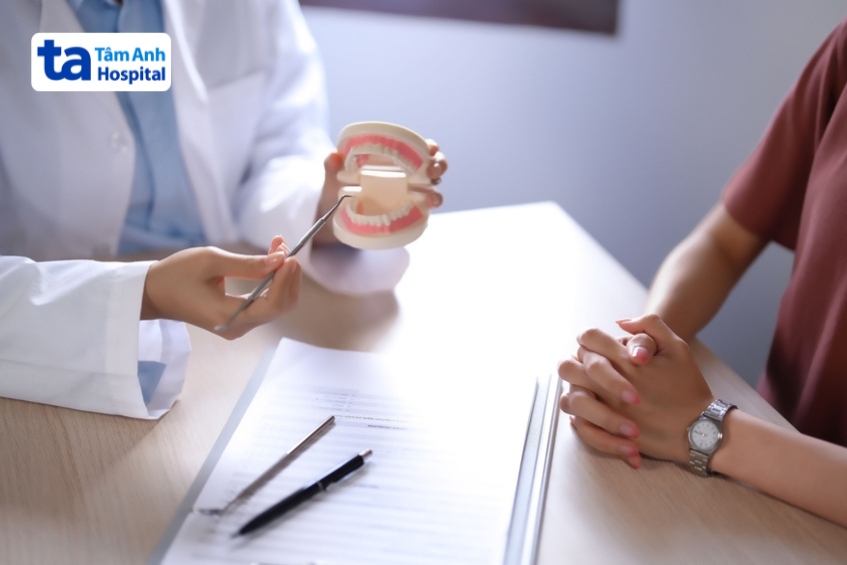 nhổ răng trước xạ trị giúp người bệnh giảm các nguy cơ biến chứng nặng