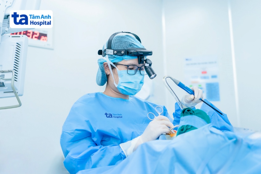 phẫu thuật trị viêm amidan