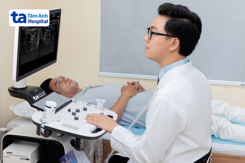 Siêu âm bìu Doppler màu giúp chẩn đoán phân biệt xoắn tinh hoàn hiệu quả