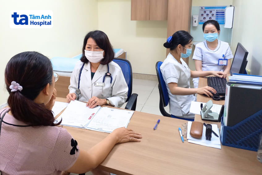 thăm khám tại khoa thần kinh, bệnh viện tâm anh