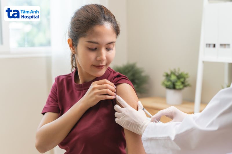 tiêm phòng ngừa bạch hầu