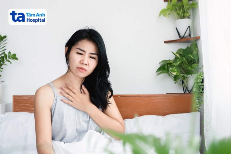 triệu chứng buồn nôn