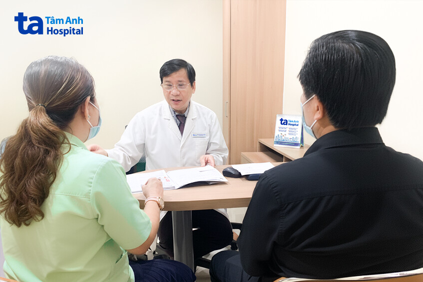 tư vấn liệu trình giảm cân cho 2 vợ chồng