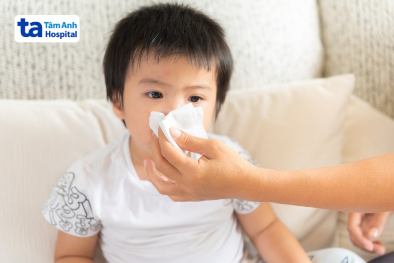 vệ sinh mũi cho bé là cách chăm sóc tốt