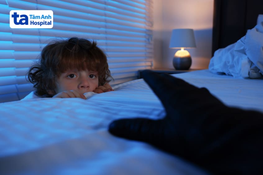 việc đánh thức khiến người bệnh kích động hơn