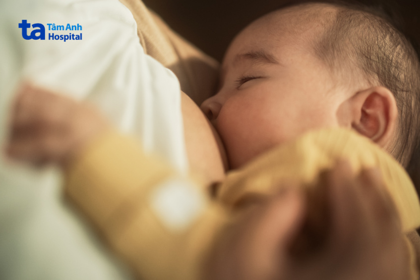 ảnh hưởng nứt cổ gà