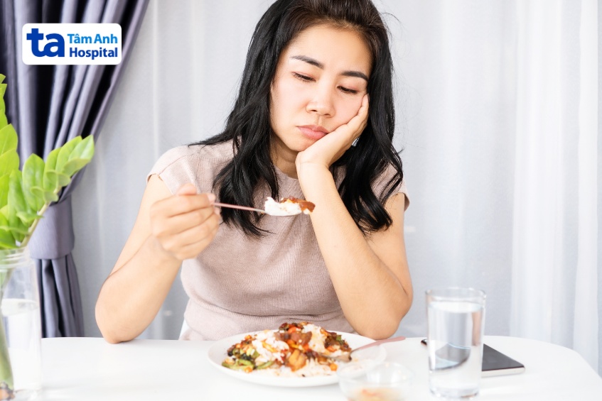 chán ăn sụt cân