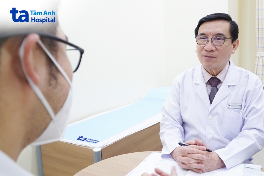 GS.TS.BS Võ Thành Nhân tư vấn người trẻ thay đổi lối sống để phòng tránh bệnh tim mạch