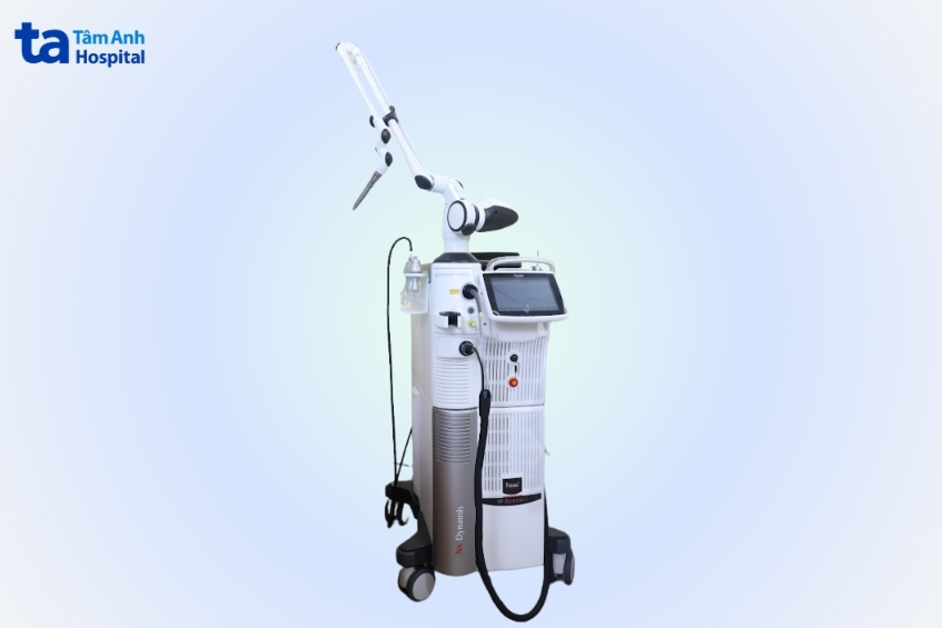 máy laser dynamis 6d
