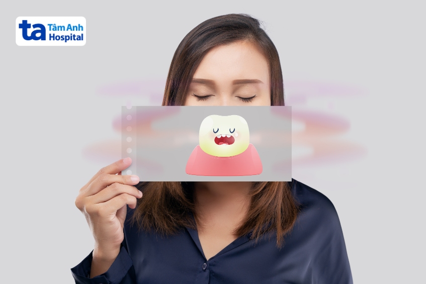 miệng có mùi hôi