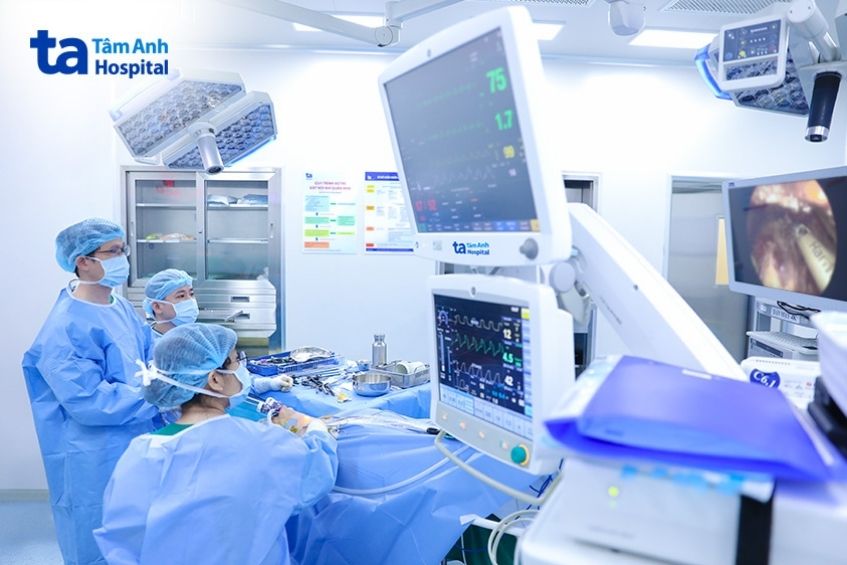 phẫu thuật nội soi cho bệnh nhân
