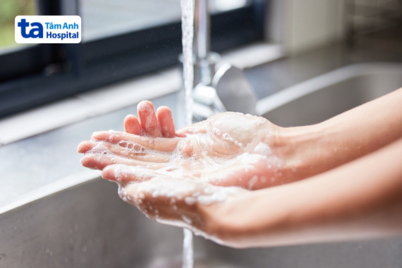 rửa tay vệ sinh thường xuyên