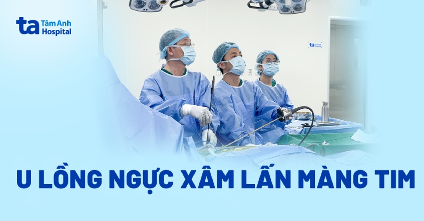 U lồng ngực xâm lấn màng tim