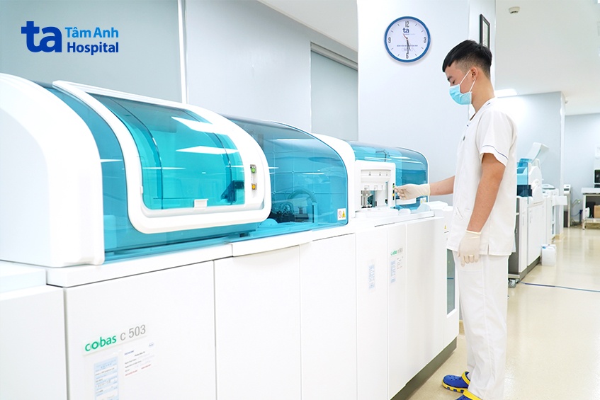 vận hành xét nghiệm sinh hóa